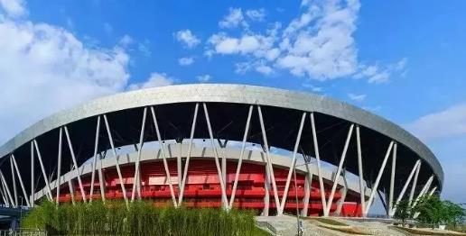 数码彩亮色肇庆新区体育中心30万平米内外墙 开启省运新篇章