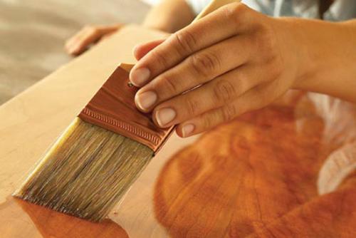 木器漆发白、发蒙的原因及处理方法